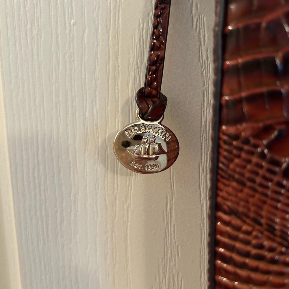 Brahmin Melbourne Collection Katie Crossbody - Picture 4 of 5